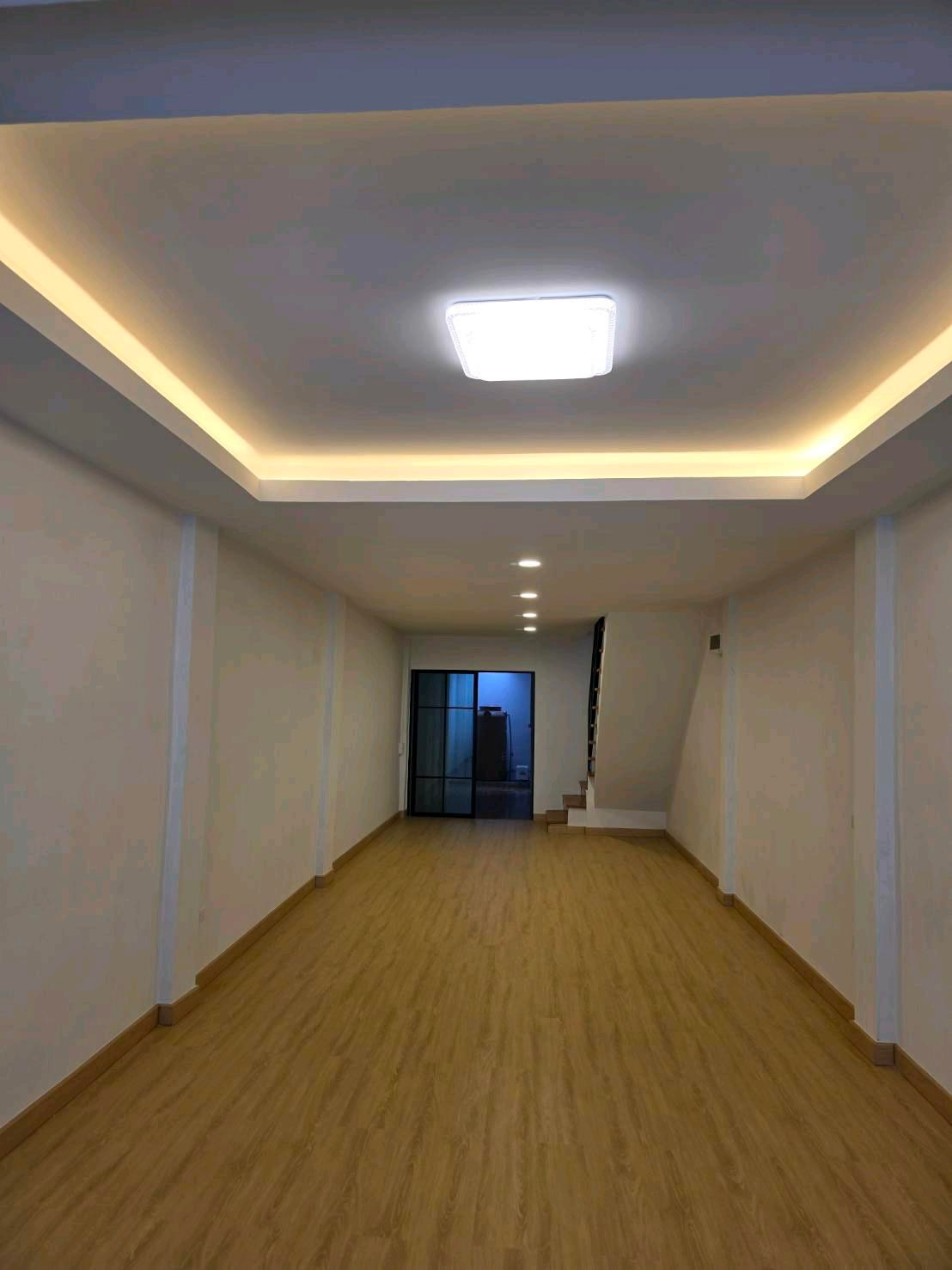 💫ขาย อาคารพาณิชย์ ประชาอุทิศ 87💫
🏢อาคารพาณิชย์รีโนเวทใหม่ สไตล์โมเดิร์น เหมาะทำ Office, Home Office, ร้านค้า หรืออยู่อาศัย

✨รีโนเวทใหม่ พร้อมใช้งาน
✨อาคารพาณิชย์ 3 ชั้น ทำเลประชาอุทิศ 87
✨เหมาะทำ Office, Home Office, ร้านค้า, ร้านนวด, ร้านเสริมสวย, ร้ – รูปที่ 3