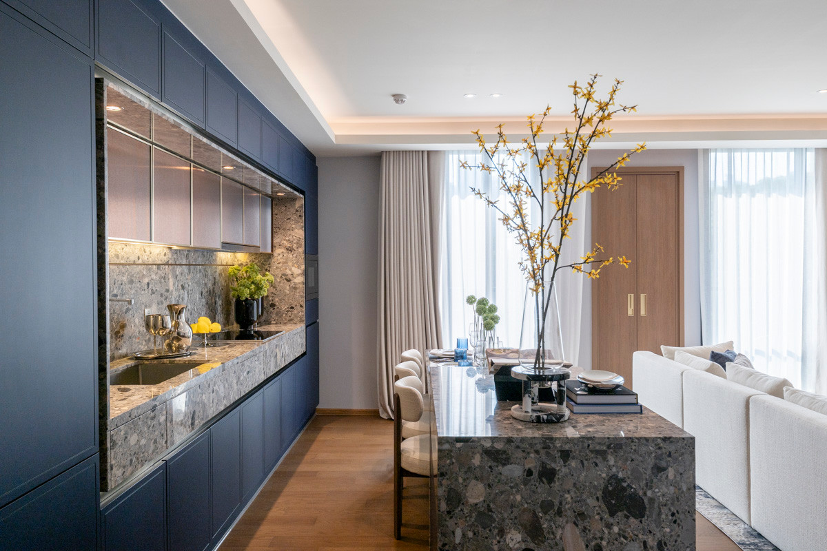 ปล่อยเช่าโครงการหรู VIA 34 คอนโดลักซ์ชัวรี่ 3 ห้องนอน Pet Friendly ใจกลางสุขุมวิท 34 ใกล้ BTS ทองหล่อ ห้องสวยพร้อมเข้าอยู่ -RW008065 – รูปที่ 2