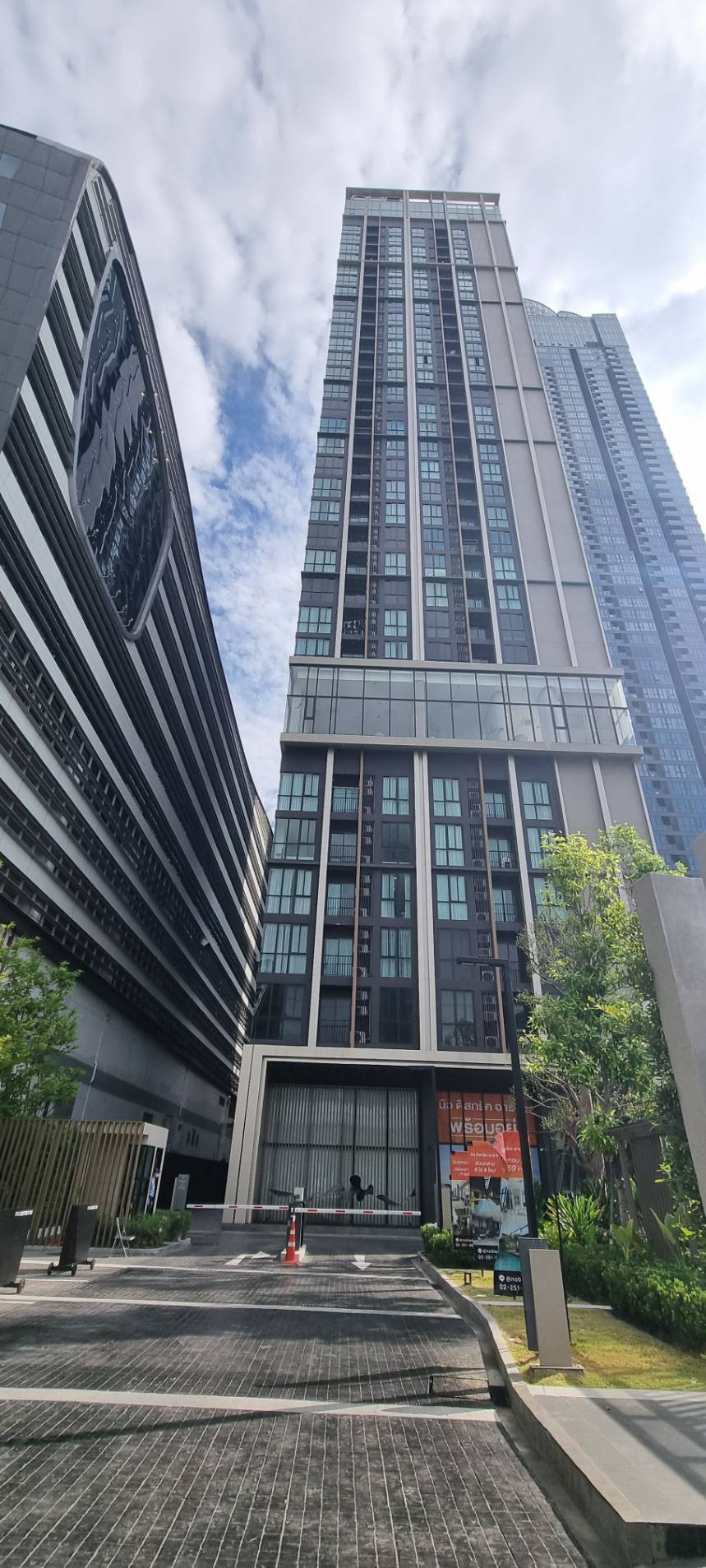 ให้เช่าคอนโด นิว ดิสทริค อาร์ 9 (Nue District R9) ตึก R ชั้น 4 พื้นที่ 30.20 Sqm  แบบห้อง 1BD (1นอน 1น้ำ) เฟอร์นิเจอร์ เครื่องใช้ไฟฟ้าครบ พร้อมอยู่  ห้องใหม่ จอดรถชั้นส่วนตัว เดินเข้าห้องได้เลย สะดวกมากๆ  ในราคาค่าเช่าที่ประหยัด  19,000 บาท/เดือน – รูปที่ 3