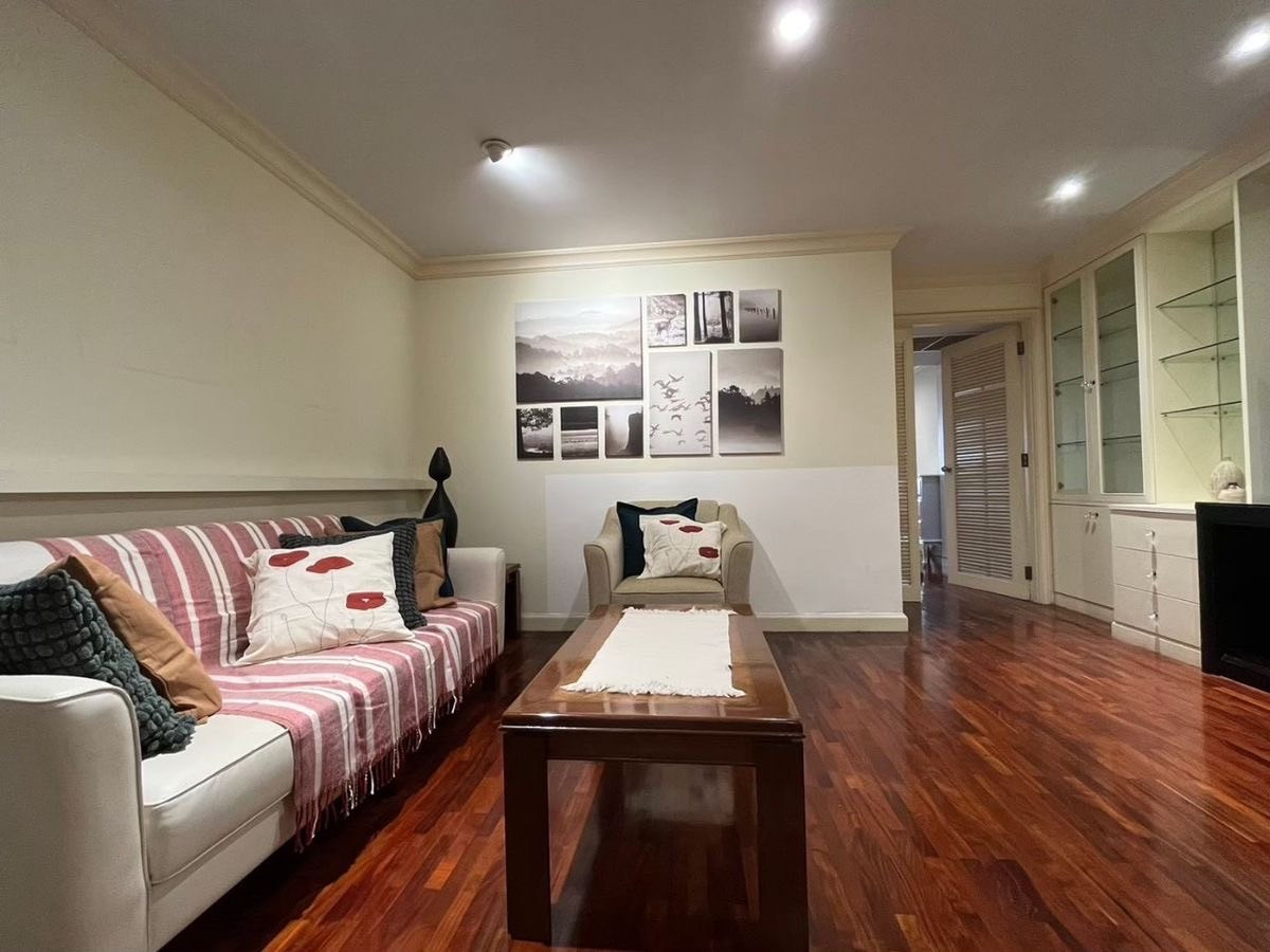 คอนโดไซส์ใหญ่ ใกล้ BTS พร้อมพงษ์ / Baan Suanpetch 2 Bed 132 sq.m. โทร 0937890899 คอนโดไซส์ใหญ่ ใกล้ BTS พร้อมพงษ์ / Baan Suanpetch 2 Bed 132 sq.m. โทร 0937890899