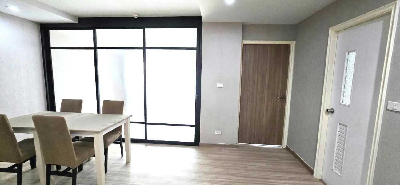 For sale: Wellness Park Residence (Sun To Moon), room in new condition. Ready to move in