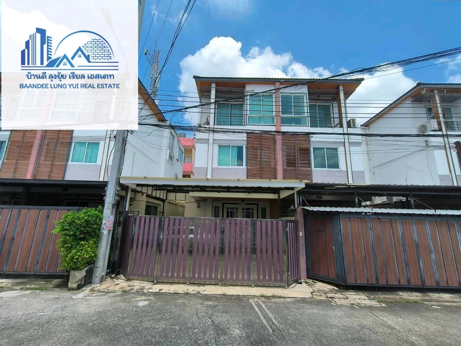 ให้เช่า Townhome สุทธิสาร ซอย 20 มิถุนา 🏜🎡🚆  位於 Sutthisan Soi 20 Mithuna 的聯排別墅出租。 