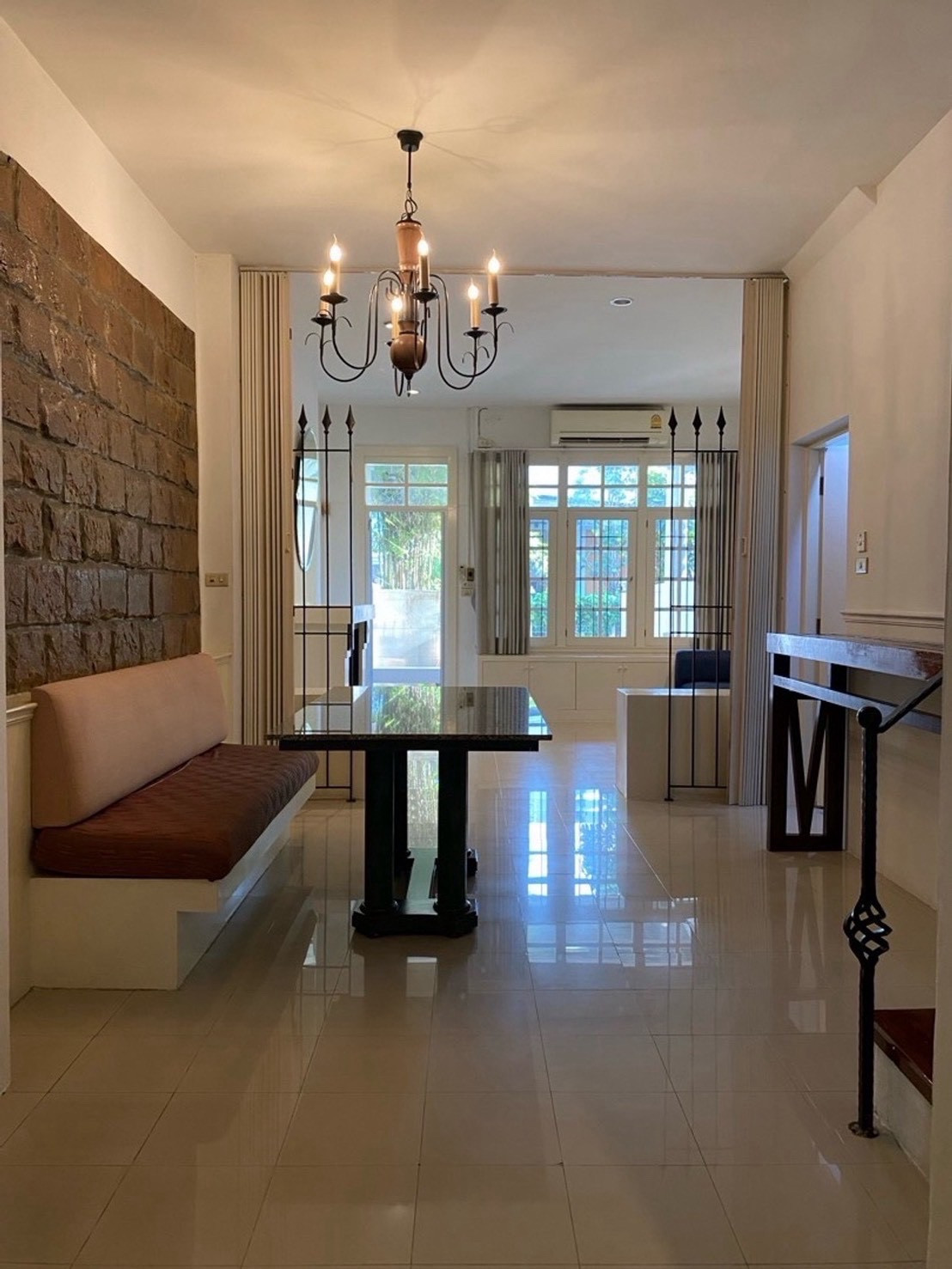 FOR RENT | Townhouse Fully Furnished @ Ratchadapisek 44📍 ทำเลศักยภาพ ใกล้ BTS รัชโยธิน เพียง 800 เมตร พร้อมเข้าอยู่ | ทาวน์เฮาส์ 3 ชั้น | 4 ห้องนอน | 3 ห้องน้ำ FOR RENT | Townhouse Fully Furnished @ Ratchadapisek 44📍 ทำเลศักยภาพ ใกล้ BTS รัชโยธิน เพียง 800 เมตร พร้อมเข้าอยู่ | ทาวน์เฮาส์ 3 ชั้น | 4 ห้องนอน | 3 ห้องน้ำ