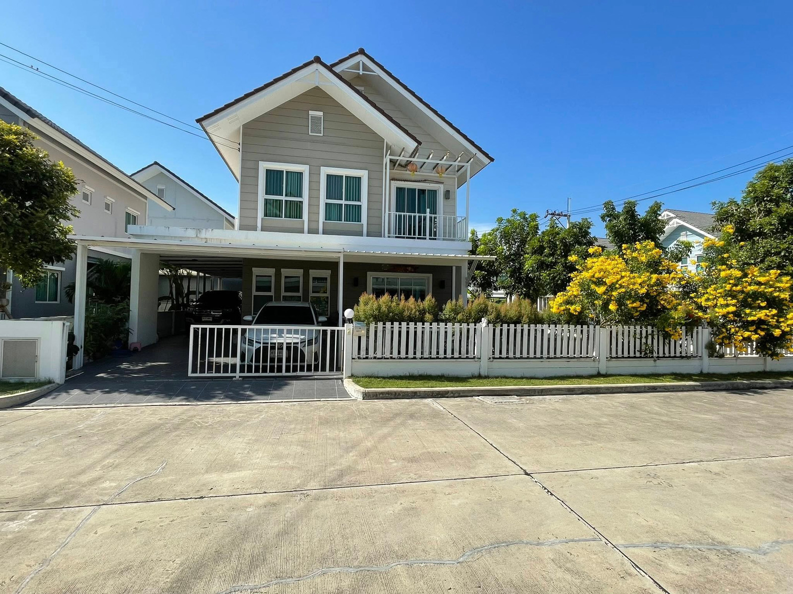 🔥English style detached house for sale, Sivarom Park Sukhumvit - Bangpoo, corner house, new house ready to move in. Sold with tenant Open opportunities for investors