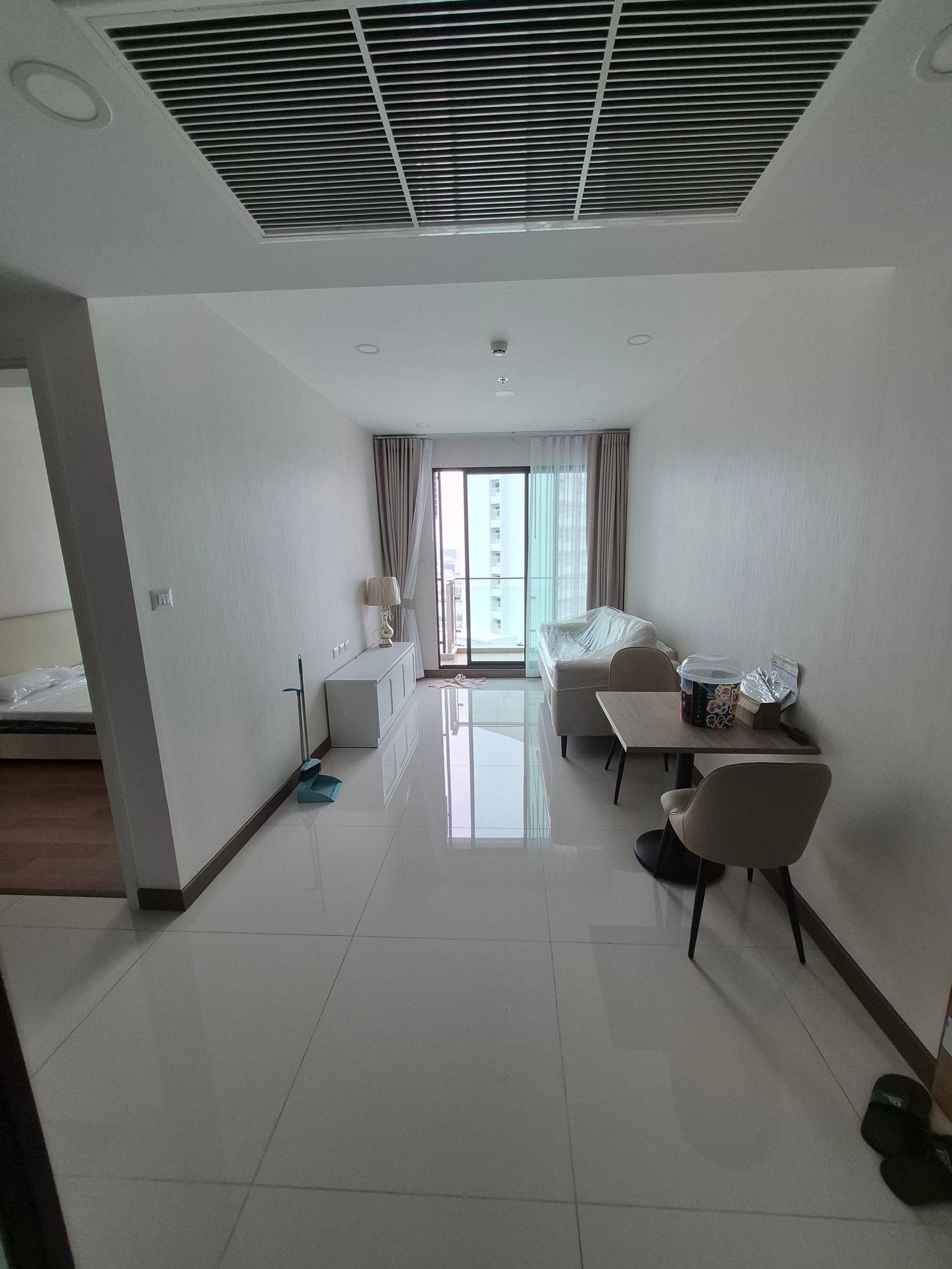 🤍White Room , Highfloor Supalai Premier Charoen Nakhon 1bed 48 Sqm 21,000-🤍 🤍White Room , Highfloor Supalai Premier Charoen Nakhon 1bed 48 Sqm 21,000-🤍