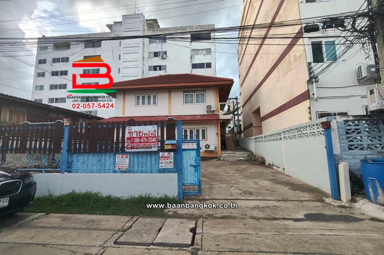 บ้านเดี่ยว เนื้อที่ 68 ตร.ว. ชุมชนชื่นสินธิ์ (ซอย 39) ซอย 32 ซอยพหลโยธิน 62 ถนนพหลโยธิน ตำบลคูคต อำเภอลำลูกกา ปทุมธานี