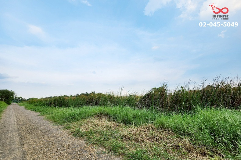 Empty land for sale, 2 rai 276 square wah, Khlong An Road, Khlong Si Tawan Tok, Khlong Luang, Rangsit-Nakhon Nayok. Empty land for sale, 2 rai 276 square wah, Khlong An Road, Khlong Si Tawan Tok, Khlong Luang, Rangsit-Nakhon Nayok.