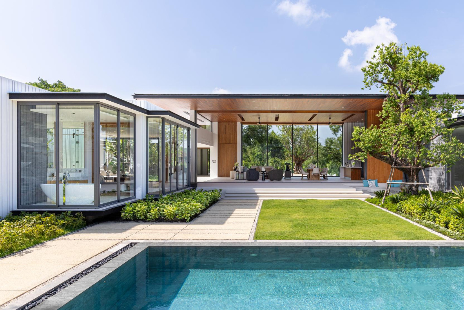 Luxury Pool Villa for Sale in Koh Kaew, Phuket – Near BIS Luxury Pool Villa for Sale in Koh Kaew, Phuket – Near BIS