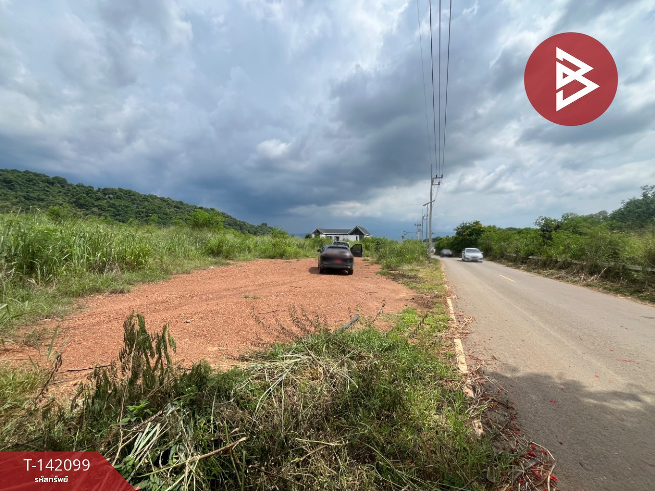 Beautiful plot of land for sale, area 4 rai 42.9 square wa, Pak Chong, Nakhon Ratchasima. Beautiful plot of land for sale, area 4 rai 42.9 square wa, Pak Chong, Nakhon Ratchasima.