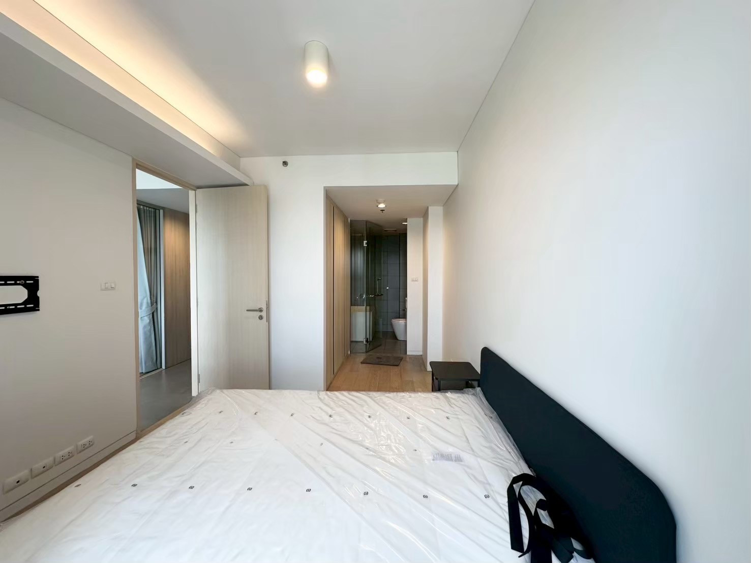 Best View in the Building | Rare Corner Unit at Siamese Ratchakru – รูปที่ 2