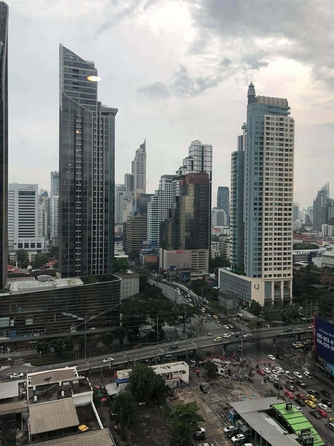 life asoke /rent20,000 35sqm/ appall 0632717888 have clip vdo life asoke /rent20,000 35sqm/ appall 0632717888 have clip vdo