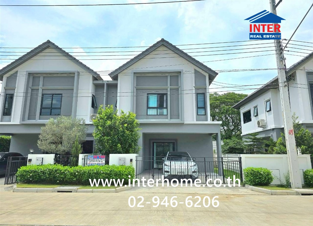 บ้านเเฝด 2 ชั้น 36 ตร.ว. หมู่บ้านบริทาเนีย ราชพฤกษ์-กาญจนาภิเษก ใกล้ตรอ.วัชรวี เซอร์วิส ซอยวัดท่าเกวียน ถนนราชพฤกษ์ ถนนซอยวัดท่าเกวียน ลาดหลุมแก้ว ปทุมธานี