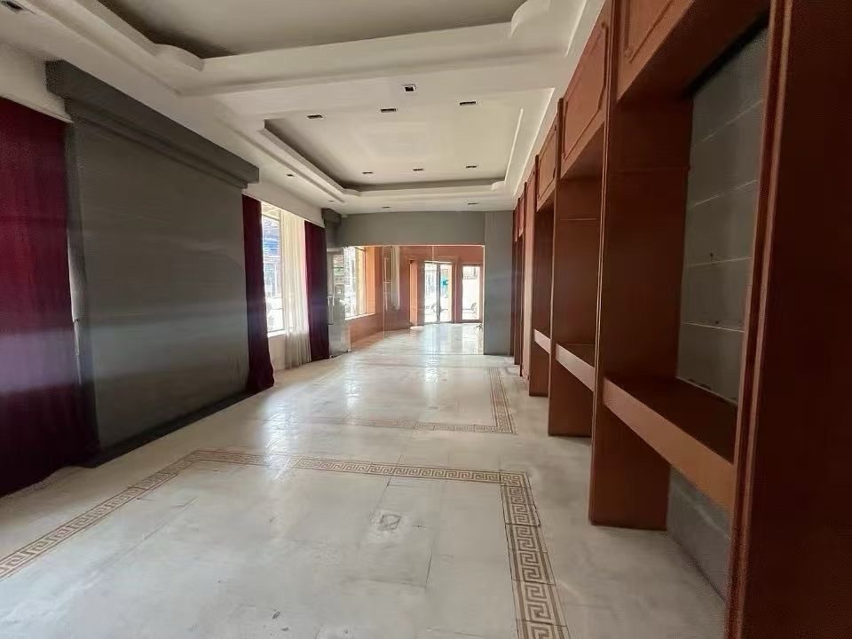 For Rent 186 Sq.m Shop in Chinatownให้เช่า พื้นที่ร้านค้า/อาคารพาณิชย์ ย่านเยาวราช (ไชน่าทาวน์) ขนาด 186 ตร.ม. – รูปที่ 2