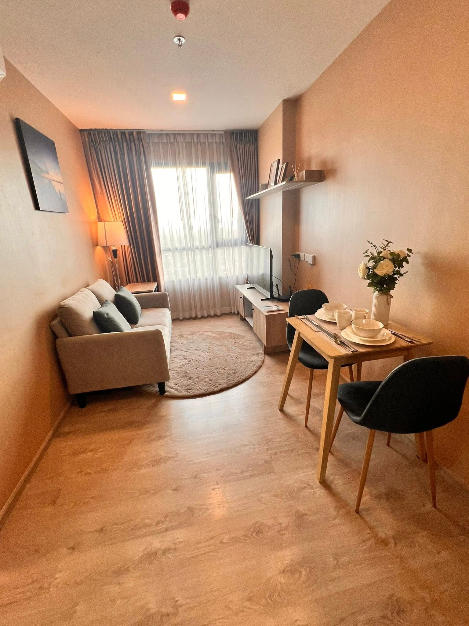 The Base Height new unit with a stunning Doi Suthep mountain view, close to Central Festival Chiang Mai