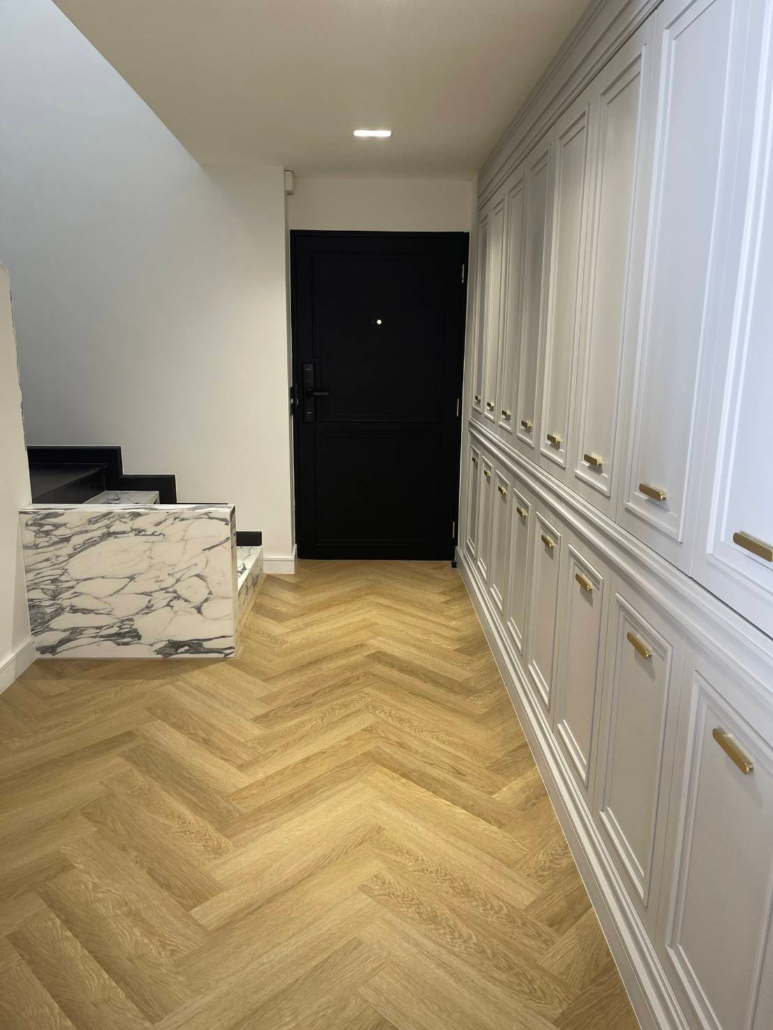 260sqm Newly Renovated, Pet friendly 3 bedrooms condo for sale at Icon 2 – รูปที่ 3