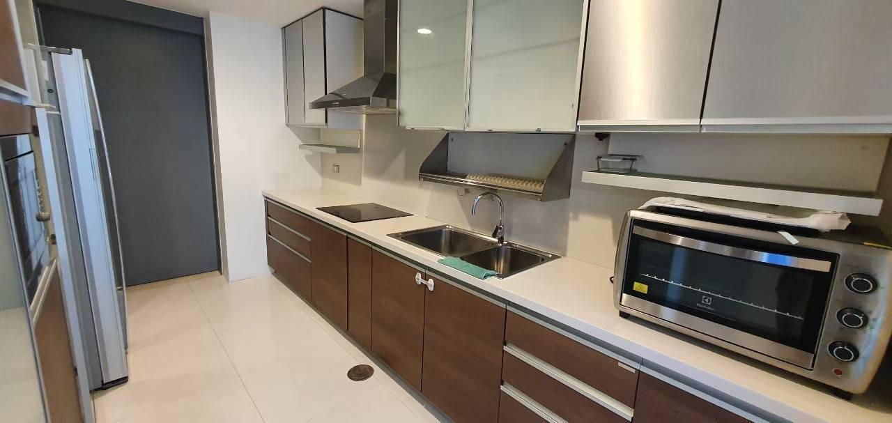 166sqm Spacious, Beautiful 3 bedrooms condo for sale at Avenue 61 – รูปที่ 4