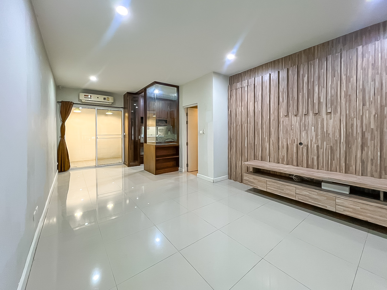 🏡 ขายทาวน์โฮม 3 ชั้น “ซิกเนเจอร์ รามอินทรา 109” – รูปที่ 3