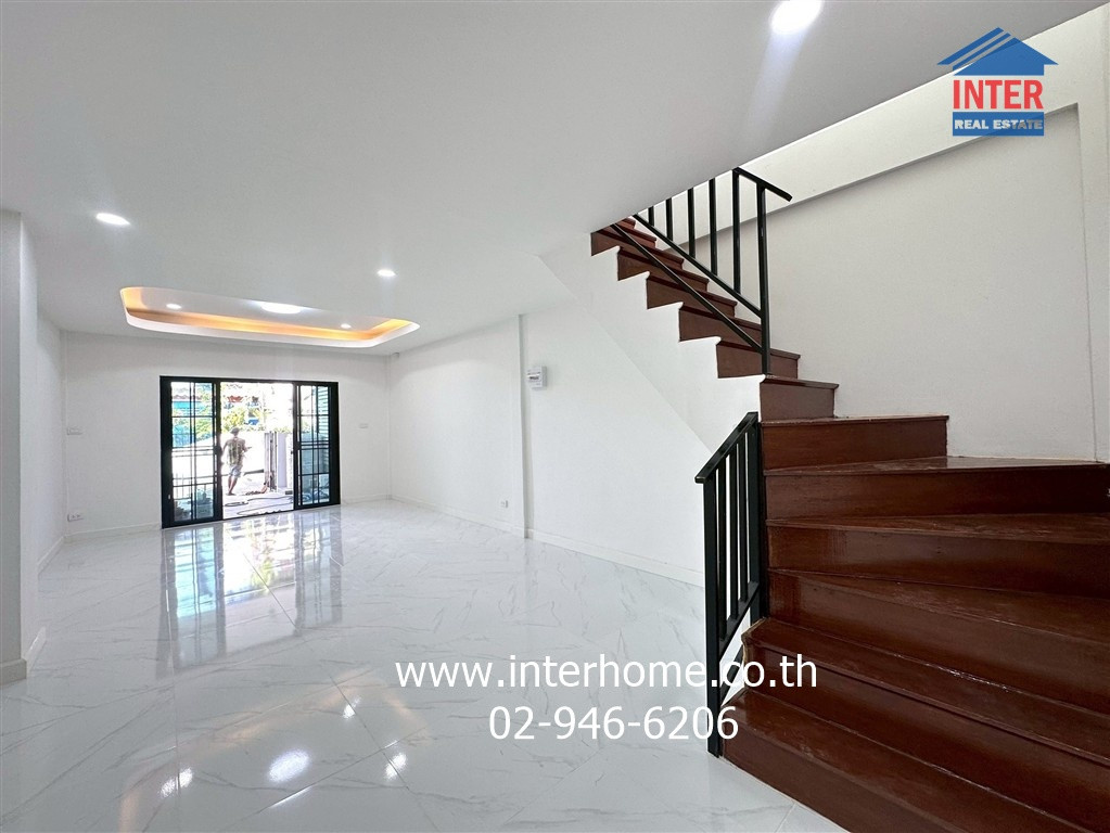 ทาวน์เฮ้าส์ 2 ชั้น 17 ตร.ว. หมู่บ้านสินธร แฮปปี้แลนด์ ใกล้เดอะมอลล์บางกะปิ ซอย17 ถนนแฮปปี้แลนด์1 ถนนลาดพร้าว ถนนนวมินทร์ เขตบางกะปิ กรุงเทพมหานคร – รูปที่ 4