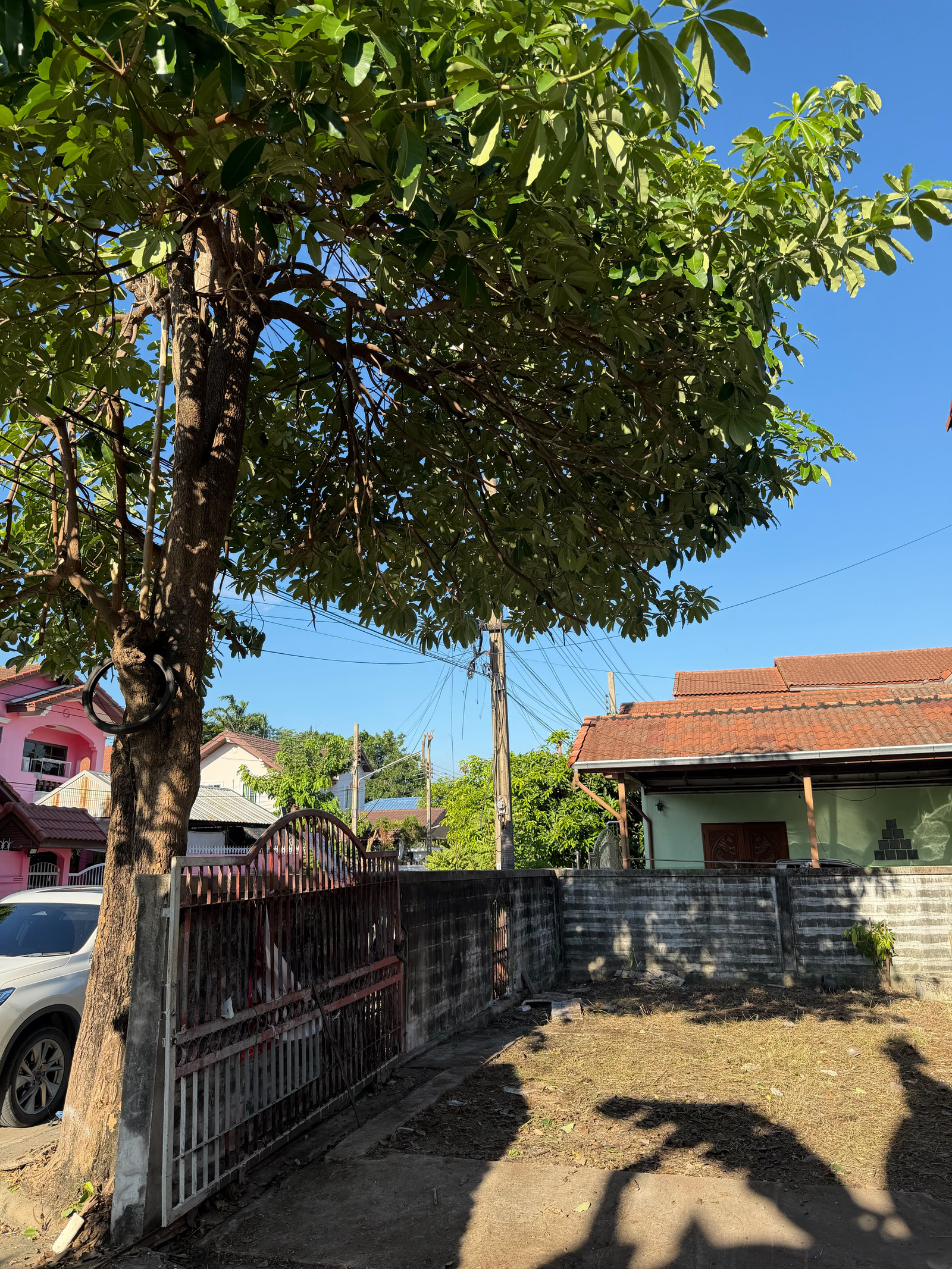 Only 9 km from Suvarnabhumi Airport! Great Value Price! For Sale: 2-Storey Detached House in Happy Place 2, 62.3 Sq.wah, Near Lat Krabang Industrial Estate – Urgent Sale! Only 9 km from Suvarnabhumi Airport! Great Value Price! For Sale: 2-Storey Detached House in Happy Place 2, 62.3 Sq.wah, Near Lat Krabang Industrial Estate – Urgent Sale!