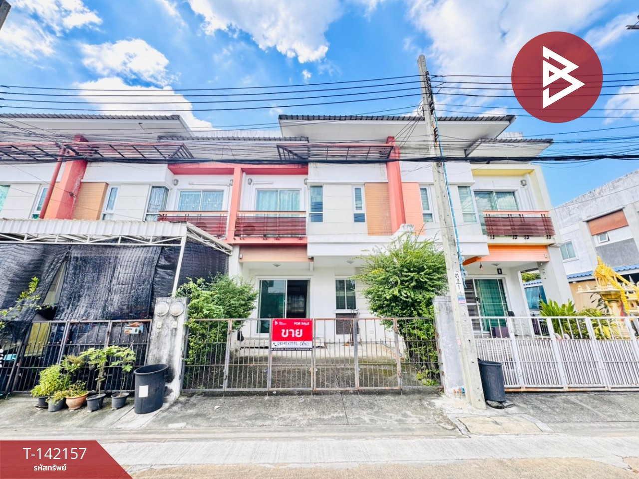 Townhouse for sale Chuanchuen Village, Phetkasem 81 (Chuanchuen Phetkasem 81), Bangkok