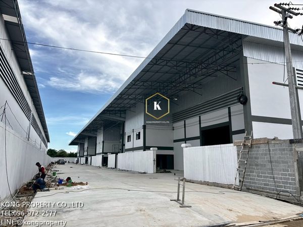 Factory for rent, Suan Luang, Krathum Baen, Samut Sakhon, with personal transformer 250 kVA in every house!