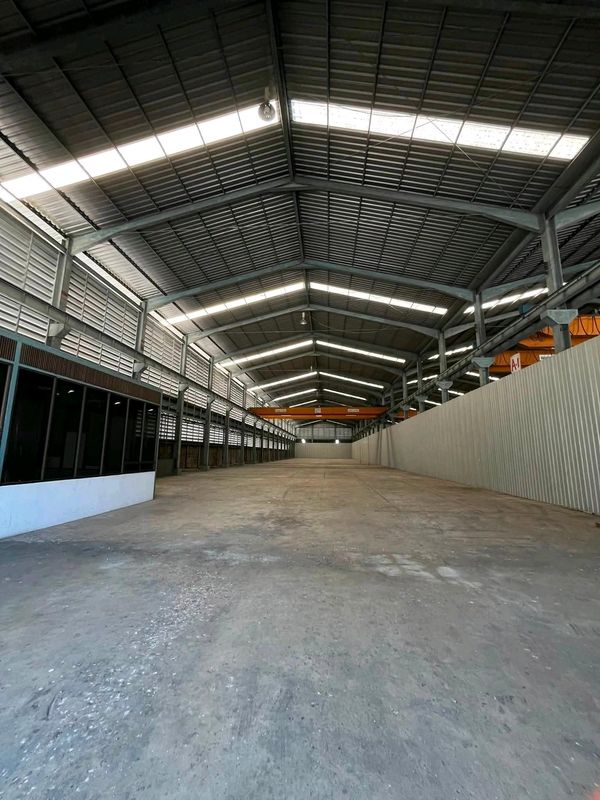 Warehouse for rent With built-in office, suitable for warehouse | Distribution center | Car showroom | Logistics center | Light factory | Import-export business.