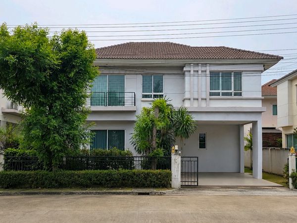Detached house, Life Bangkok Boulevard Wongwaen - Rama 9 / 3 Bedrooms (FOR SALE) BZD203