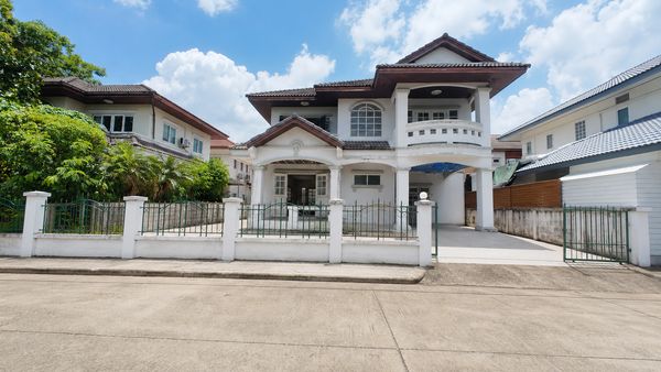ขายบ้านเดี่ยว บ้านฟ้ากรีนพาร์ค ลำลูกกา Private Zone ใกล้ BTS คูคต