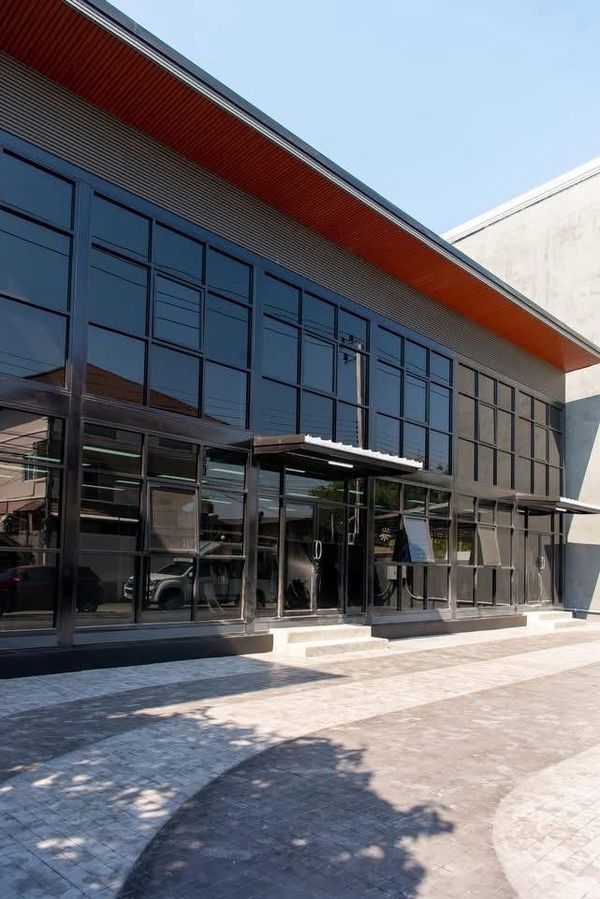 🚩 FOR RENT Office + Warehouse 100 sq.wa **Sukhumvit 101 Bangna–Phra Khanong–Ekkamai–Thonglor : Near BTS Punnawithi and BTS Udomsuk** Ready to move in