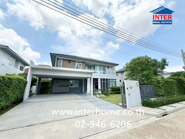 2-story detached house, 111.8 sq m, Phatthana Chonburi Road 4 Srinakarin Road, Rom Kao Road, Manthana 2 Village, New Krungthep Kreetha Motorway, Lat Krabang District, Bangkok