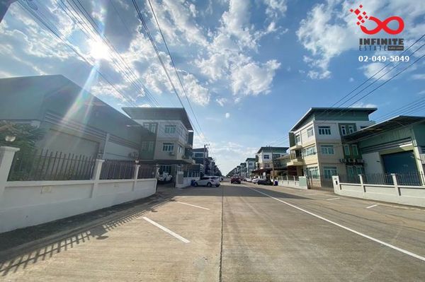 ขายโรงงาน - สำนักงาน 304 ตร.ว. บิ๊กเกอร์แลนด์ รังสิต - ลำลูกกา คลอง 7