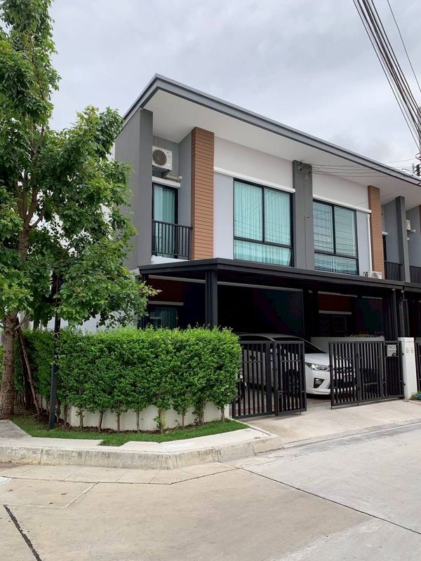 97808 - ขายทาวน์เฮ้าส์ หมู่บ้าน ยูนิโอทาวน์ เพชรเกษม 110 หนองแขม กรุงเทพ