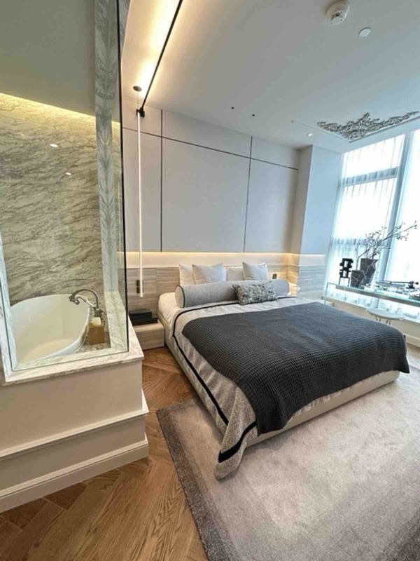 For Sale ขายคอนโด ระดับ ULTRA LUXURY  𝑻𝒉𝒆 𝑹𝒆𝒔𝒊𝒅𝒆𝒏𝒄𝒆𝒔 𝟑𝟖 (เดอะ เรสซิเดนเซส 38) 1 Bed 57 sq.m ราคา 18.5 ล้านบาท ห้องสุดท้าย! 