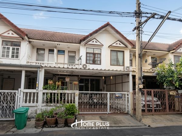 Sold with tenant, 2-storey townhouse, Yu Charoen Village, Soi Vibhavadi Rangsit 37, Airport Subdistrict, Don Mueang District, Bangkok
