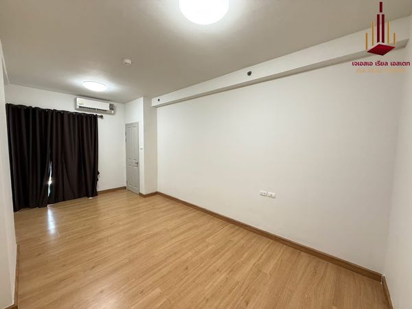 ✨ For Sale: Supalai Park Ratchapruek - Phetkasem Condo ✨ 💰 Only 2,590,000 THB
