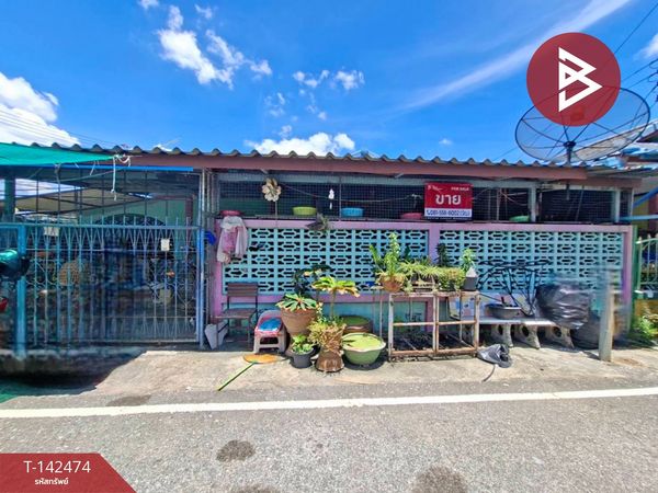 Townhouse for sale Sukjai Villa 1 Village, Chonburi, ready to move in.