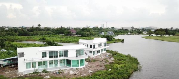 ขาย บ้าน สไตล์ รีสอร์ท บรรยากาศร่มรื่น วิวสวย ใกล้ สนามกอล์ฟบางปู