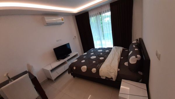 Laguna Beach Resort 3 The Maldives / Studio (SALE WITH TENANT), KP016