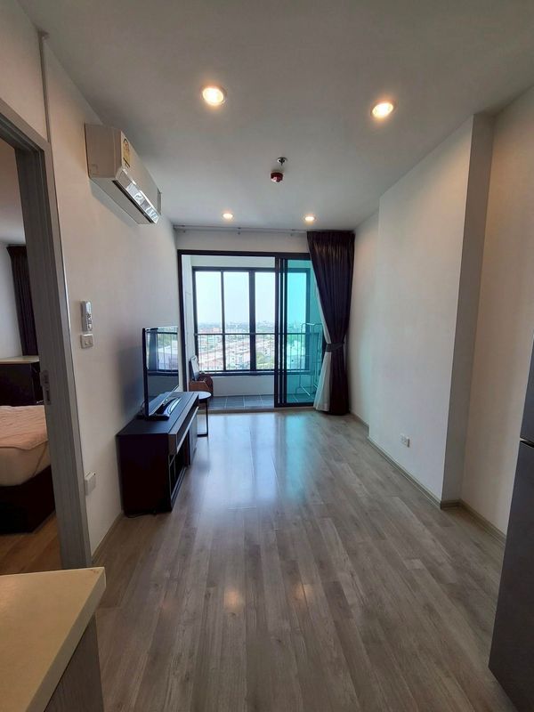 ✅ Condo for sale, fully furnished  Next to the Interchange Bang Khun Non BTS station ✅ Ideo Mobi Charan Interchange