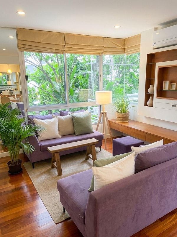 ห้องสวยร่มรื่น ยูนิตน้อยเป็นส่วนตัว ใจกลางพร้อมพงษ์ - ทองหล่อ / 49 Plus ll 1 Bed 54 sq.m. โทร 0937890899