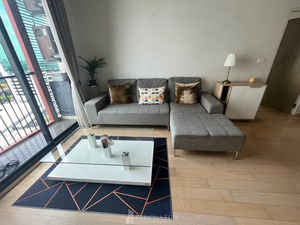 ✨Flash Deal ✨Noble RE:D (1Bed 1Bath 56.6SQM.) ready to move in! Only 35,000 baht per month Tel.0981315848 @propmatch