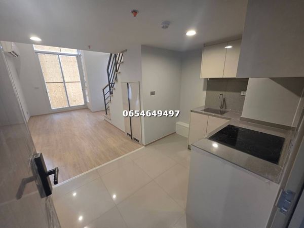 Urgent for sale: Culture chula, 2 bedrooms, 2 bathrooms, size 70 sq m. If interested, contact 065-464-9497.