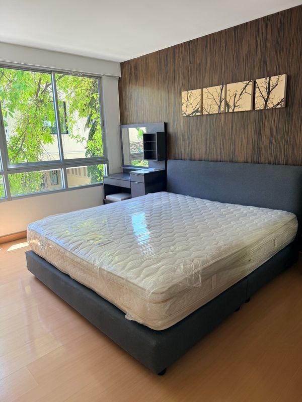 ห้องรีโนเวทใหม่ ยูนิตน้อยเป็นส่วนตัว เดิน 5 นาทีถึง BTS ทองหล่อ / Plus 38 1 Bed 49 sq.m. โทร 0937890899