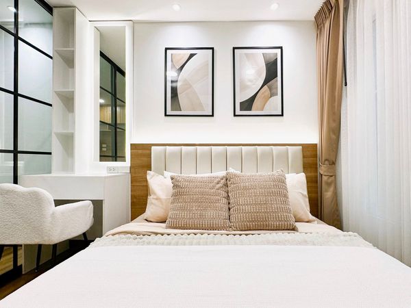🔥Urgent sale, Condo Regent Home Bangson, Regent Home Bangson (Phase 27), beautiful room, good location. Next to the Purple Line, Bang Son Station ✅ Convenient travel into the city. Free transfer fees for all items!