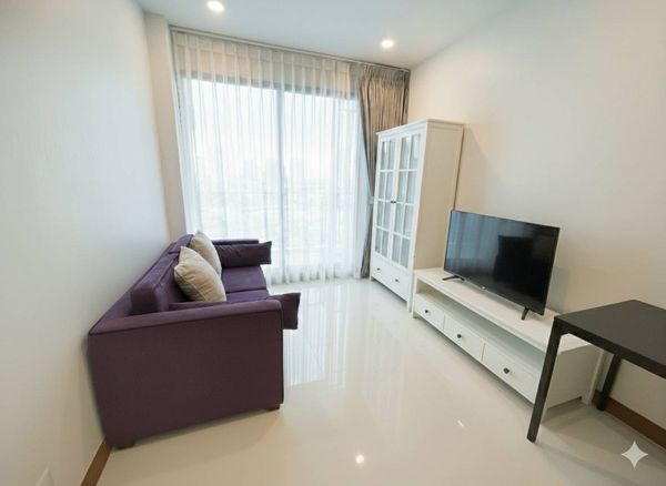 Fully Furnished 1-Bedroom Near ICONSIAM &amp; BTS | Comfortable City Living