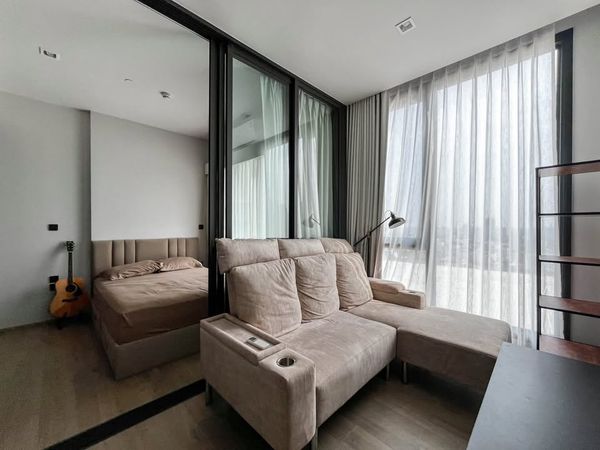 The Crest Park Residences for rent, 1 bedroom, 1 bathroom, near MRT Phahon Yothin, ready to move in.