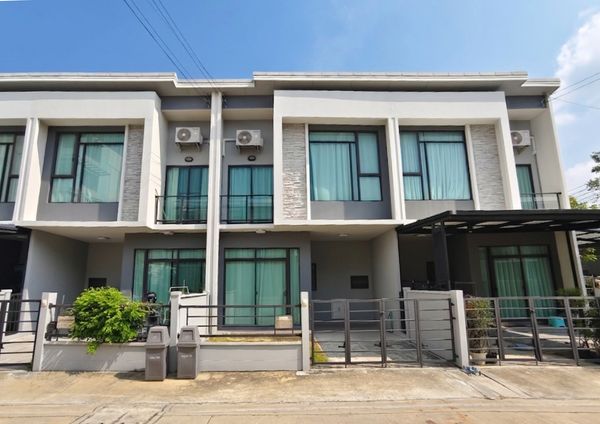 2-story townhome for sale "Grand Pleno" Watcharaphon-Sukhapiban 5"