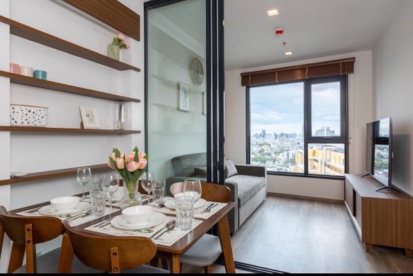 For Rent📍1 bed 1 bath 🛁Life Ladprao Valley📞0639399665
