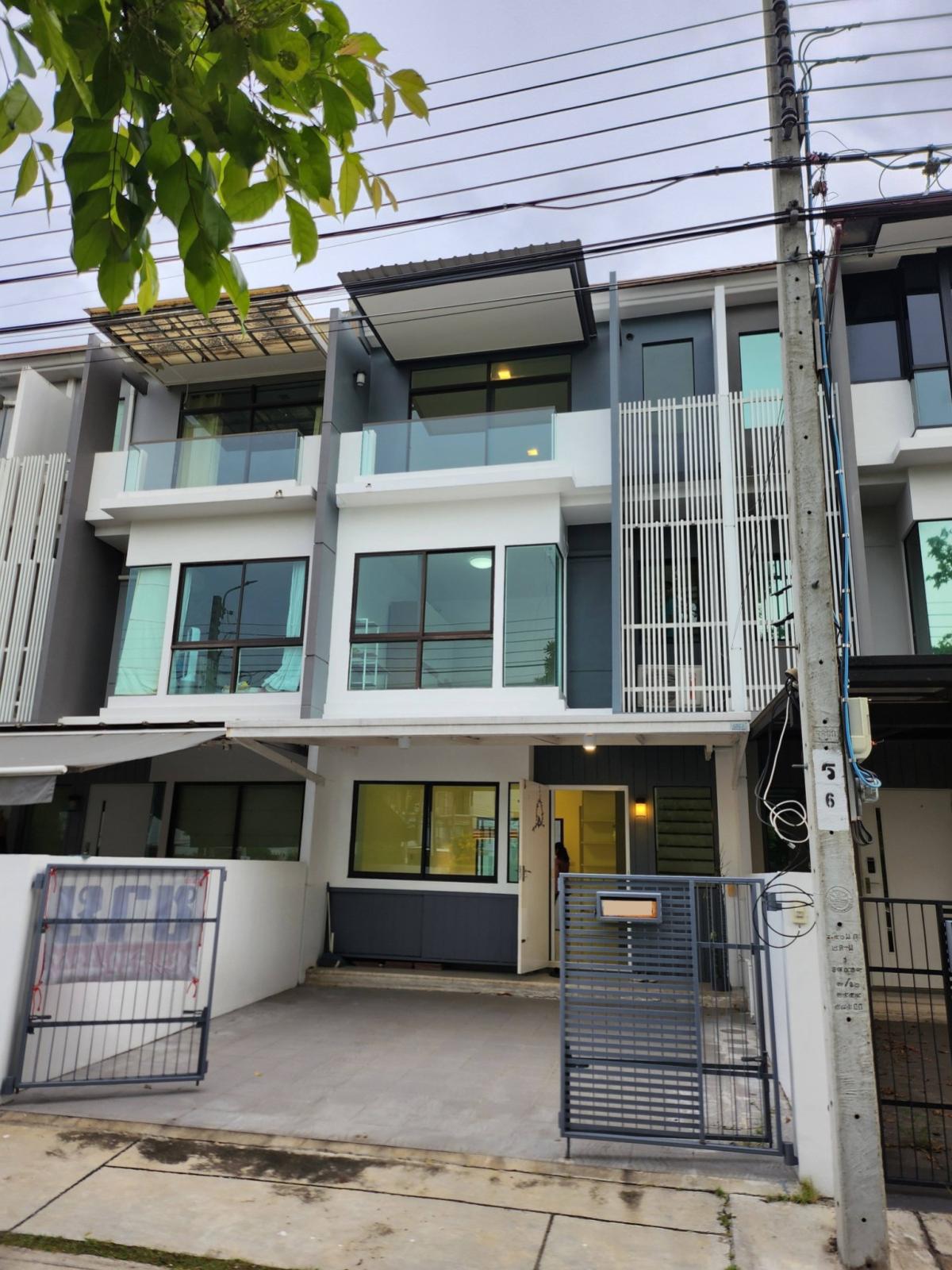 ขายทาวน์เฮ้าส์/ทาวน์โฮม บ้านใหม่ 2 พระราม 2 ท่าข้าม เขต บางขุนเทียน กรุงเทพ CX-158141 ขายทาวน์เฮ้าส์/ทาวน์โฮม บ้านใหม่ 2 พระราม 2 ท่าข้าม เขต บางขุนเทียน กรุงเทพ CX-158141