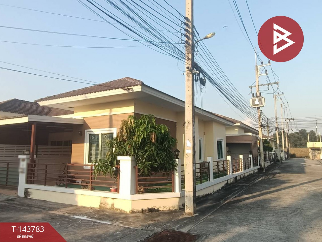 ขายบ้านแฝดหลังมุม หมู่บ้านนราสิริ ปลวกแดง ใกล้นิคมอุตสาหกรรมอิสเทิร์นซีบอร์ด ทำเลดี – รูปที่ 2
